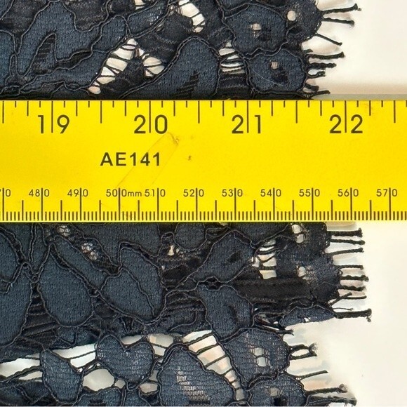 Banana Republic Factory Navy Black Lace Pencil Skirt 2 - Picture 7 of 8